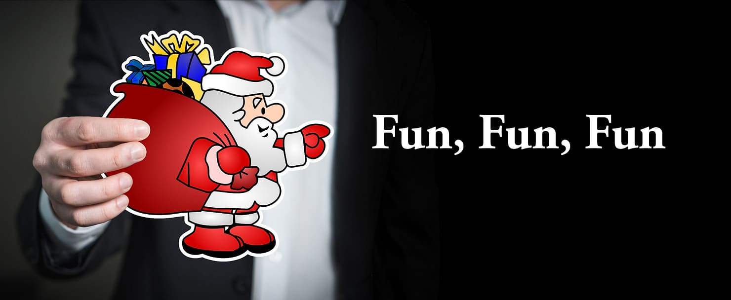 19 de diciembre, ya ha llegado la maldita invitación de Navidad firmada por “el Dire” (Feliz Navidad Fernández reza el membrete) otro año más nos toca cantar en un karaoke.